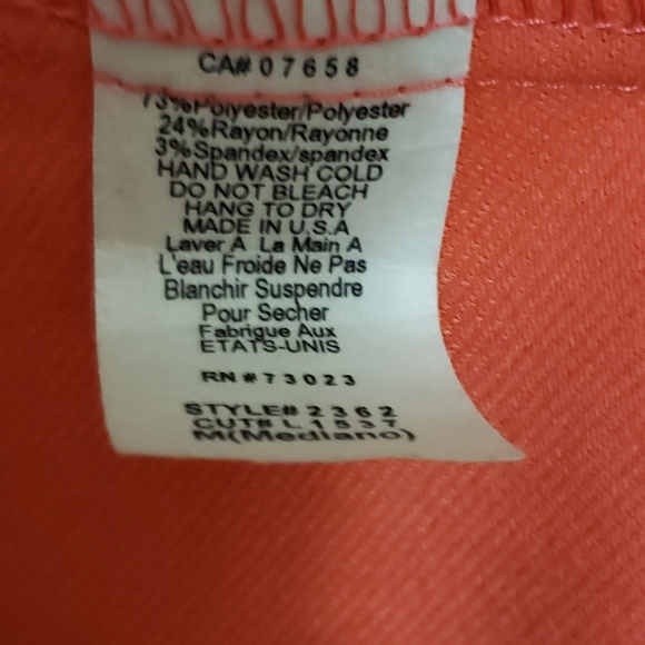 Blouse, poofy sleaves. Orange color. - Picture 3 of 3